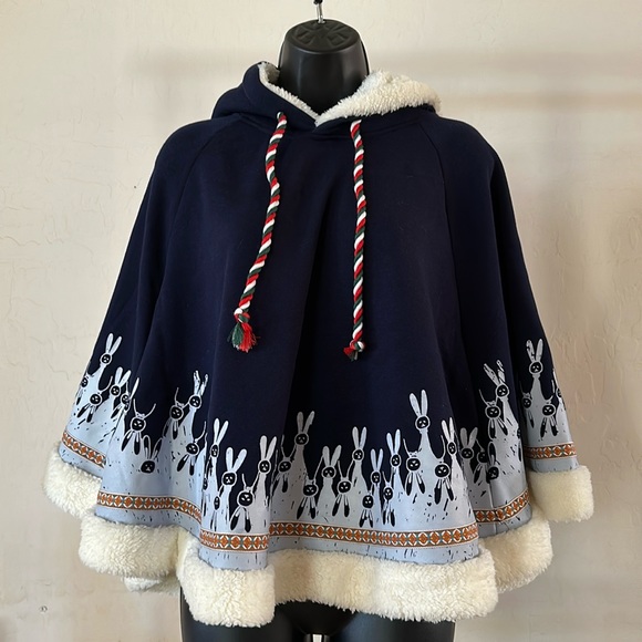 Japanese Style Mori Girl Sherpa Lined Hooded Rabbit Cape Cloak - Picture 2 of 9